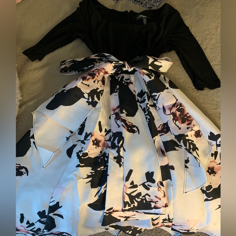 Black & white RM Richards petite dress.